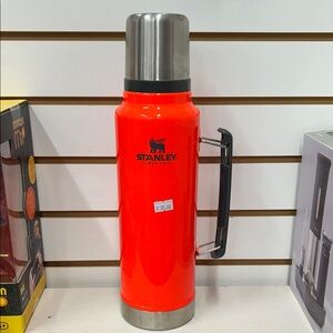 Stanley Vibrant Orange Vacuum Bottle 1.5qt / 1.4LT